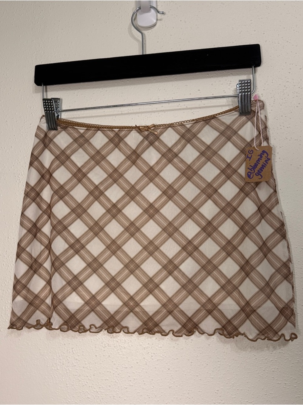 H&M Beige Plaid Mini Skirt with Scalloped Hem